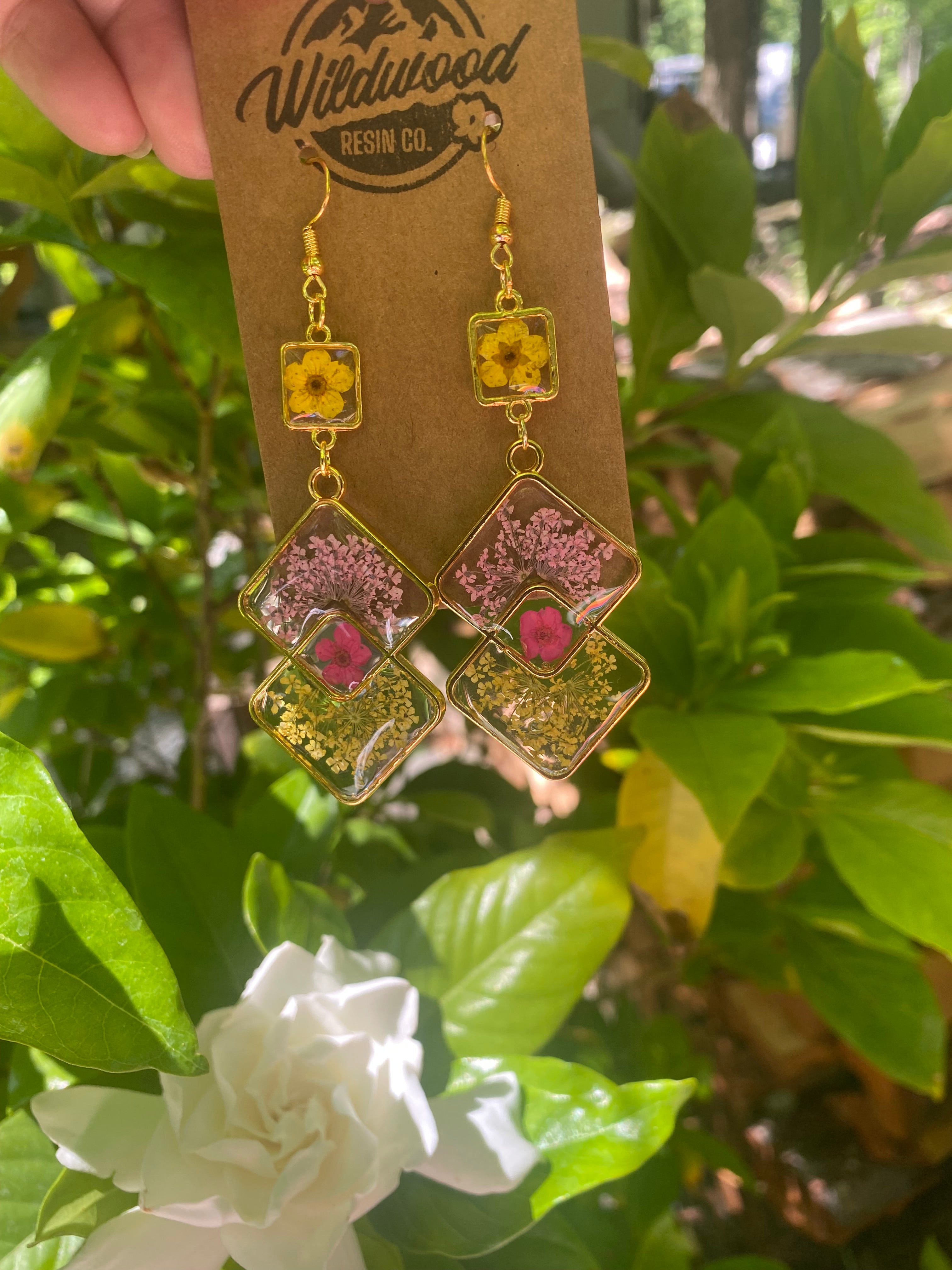 Pressed flower earrings